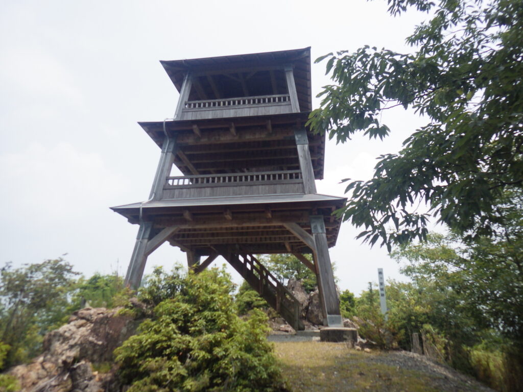 三重山展望台